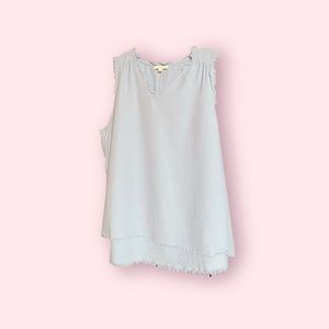 Umgee 1X Sleeveless Fringe V-neck